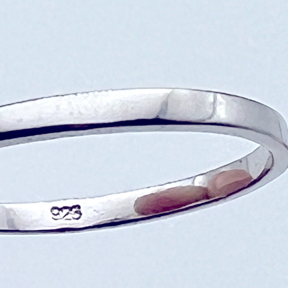 STERLING SILVER WITH CUBIC ZIRCONIA RING - Picture 5 of 5